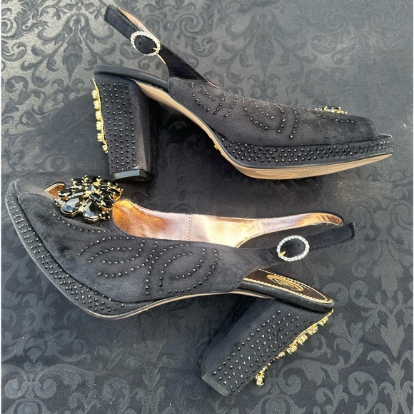 NWOB Roberta Fabiani Shoes size 10.5 (IT 41)
Made in Italy - Picture 5 of 10